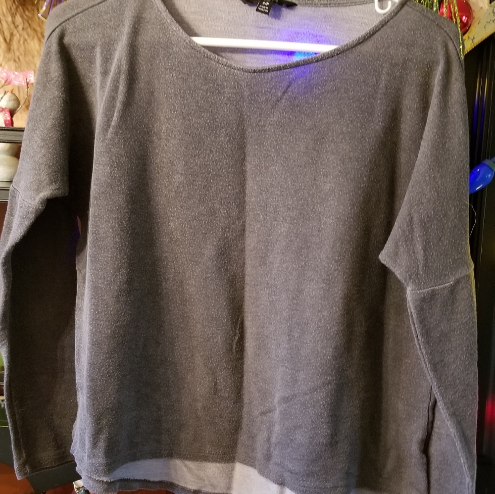 EUC long sleeved top size small/petite
